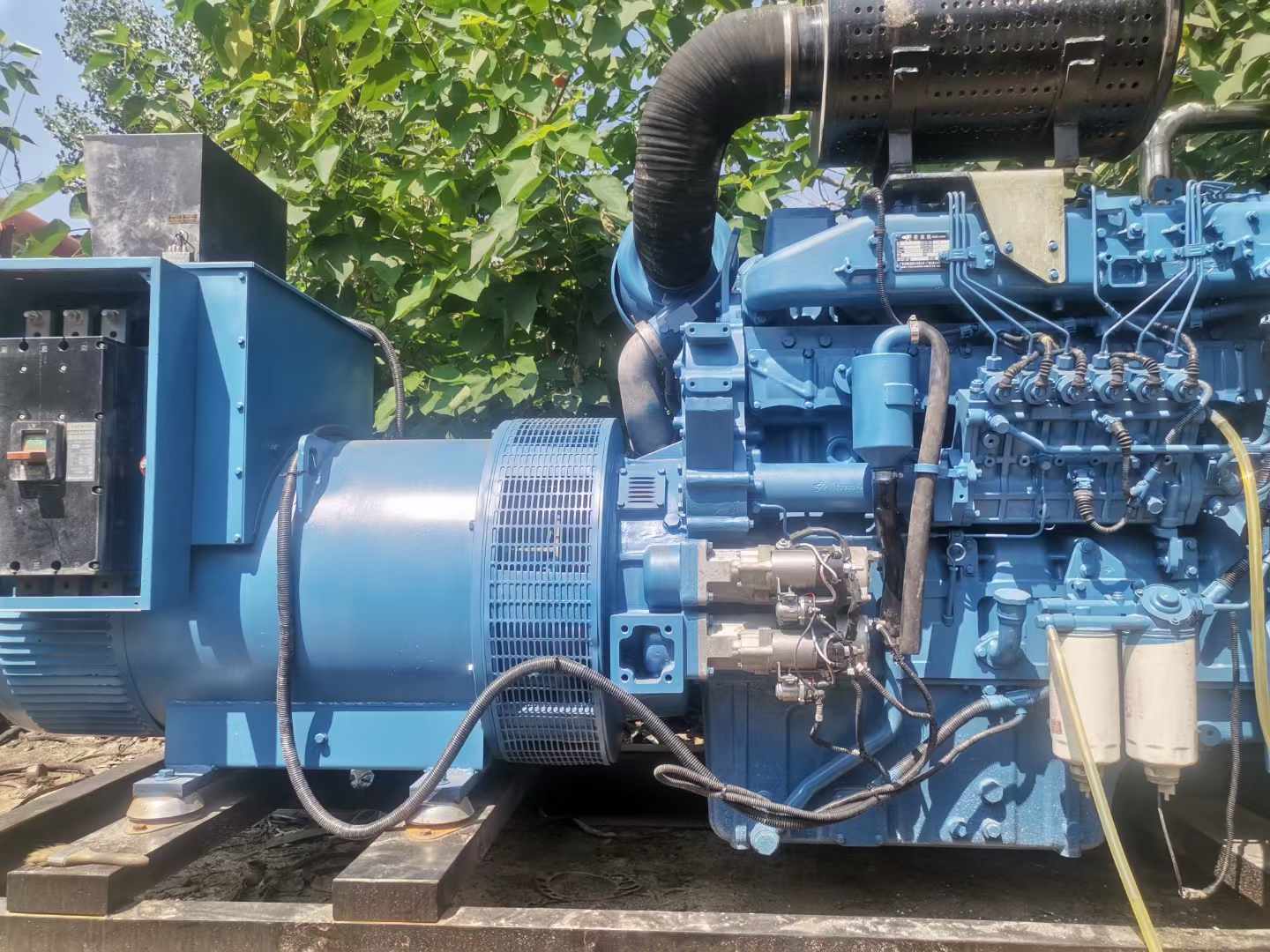 绥江详细说明降低 800kW 柴油发电机输出电流波动的方法